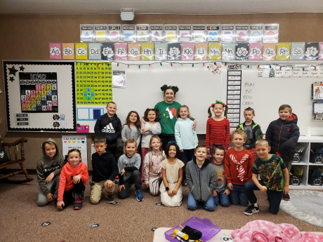 Mrs. Barnum's Class all grinched up