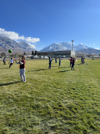 Students playing turkeyball